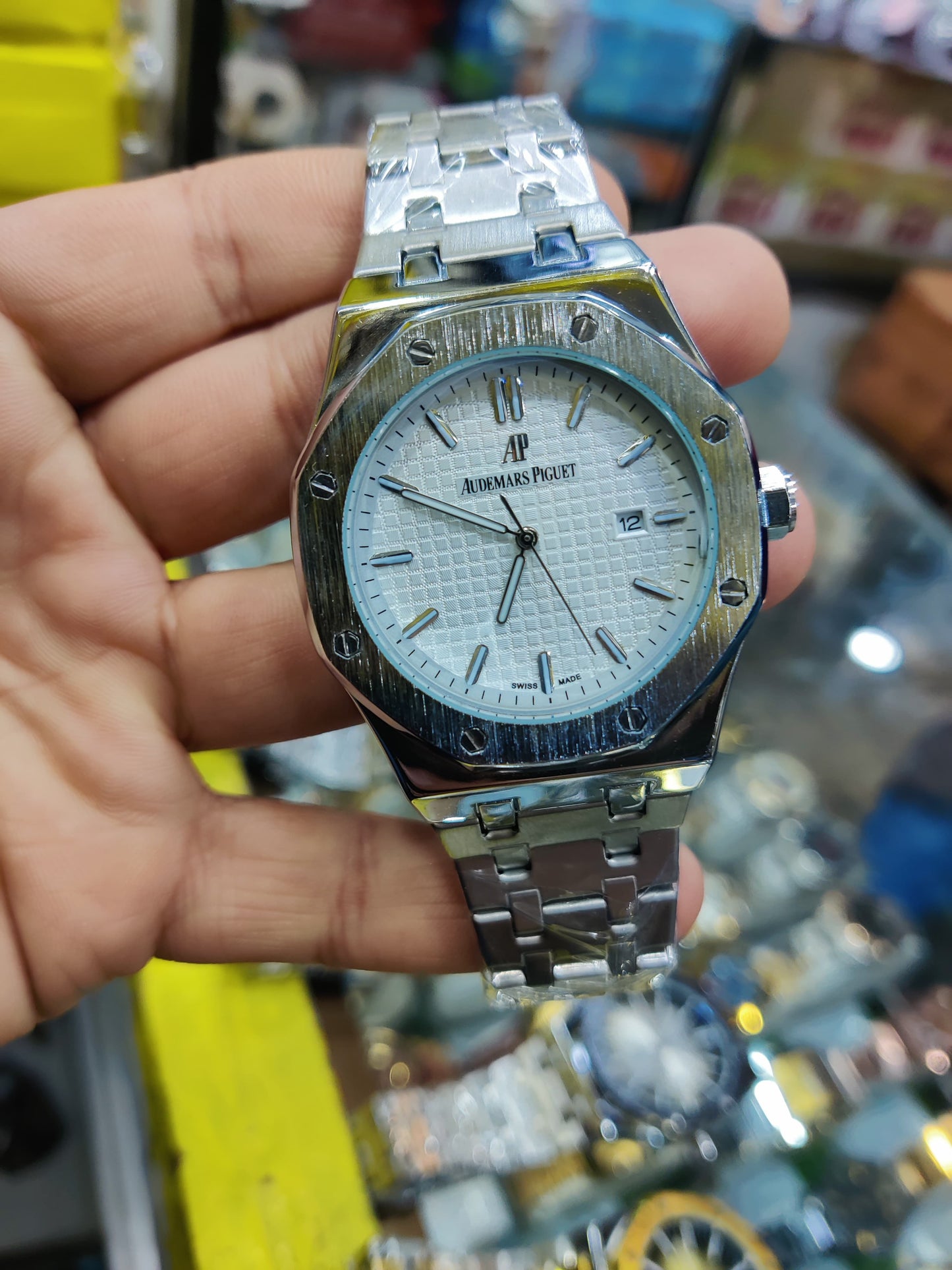 Audemars Piguet Royal Style Watch – Available in Multiple Colors